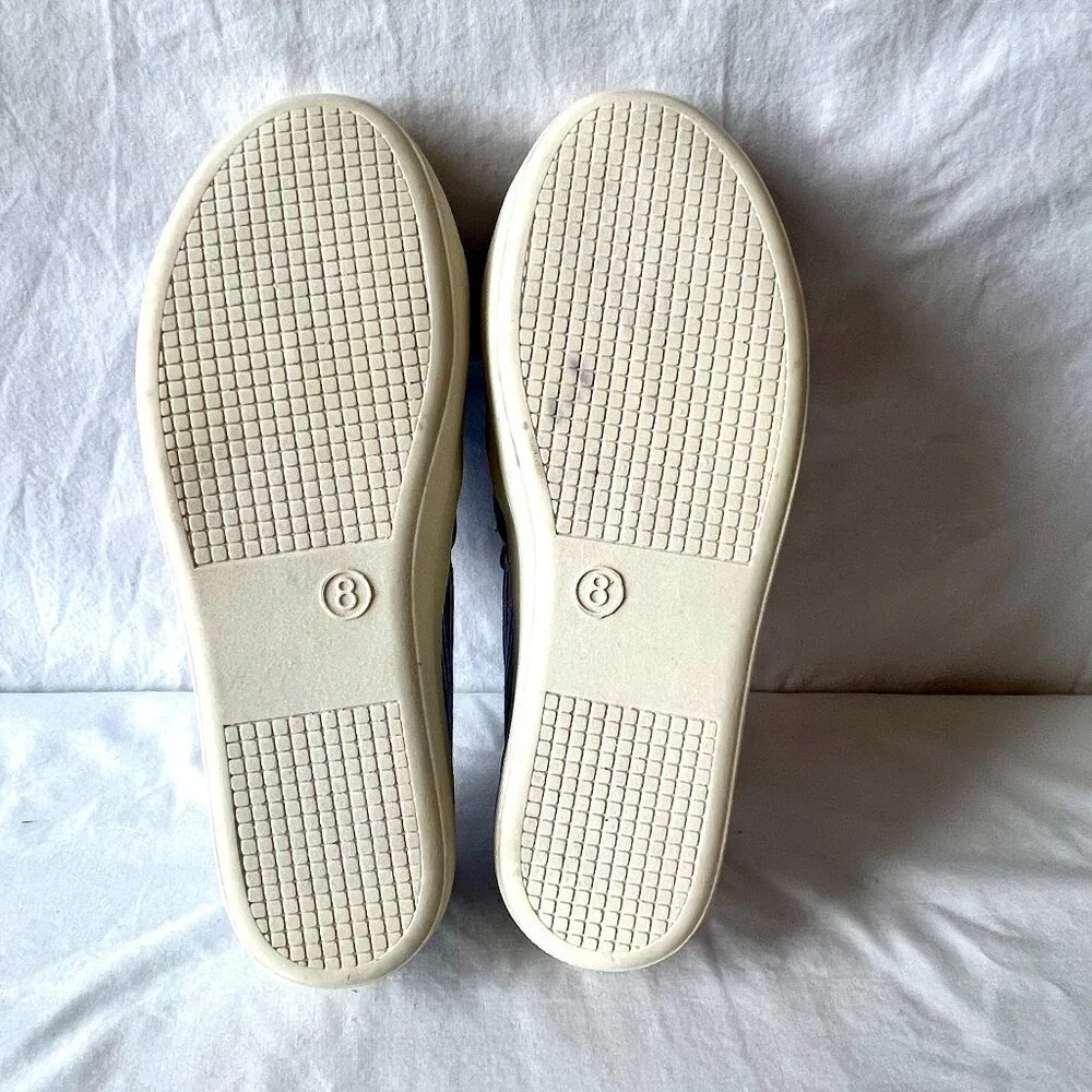 A New Day Blue & White Striped Canvas Slip Ons, Size 8 Like New! - Picture 4 of 12